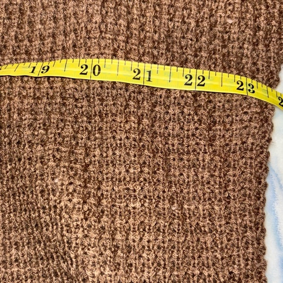 Zenana Outfitters V-Neck Sweater in Rich Brown - Picture 4 of 6